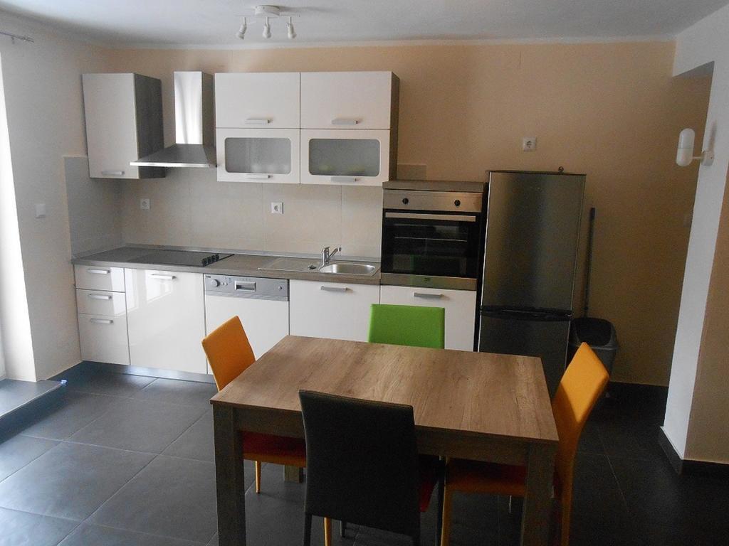 Apartments Pavelic Novi Vinodolski Cameră foto